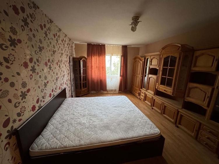 Apartament cu 2 camere decomandat în Nufărul