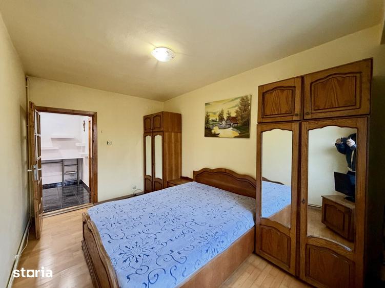 Apartament cu 3 camere în Central