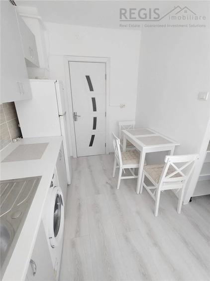 Apartament proaspat renovat 2 camere Calea Bucuresti - 4