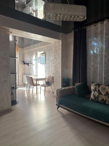 Apartament cu 2 camere semidecomandat, mobilat în Nord-Vest