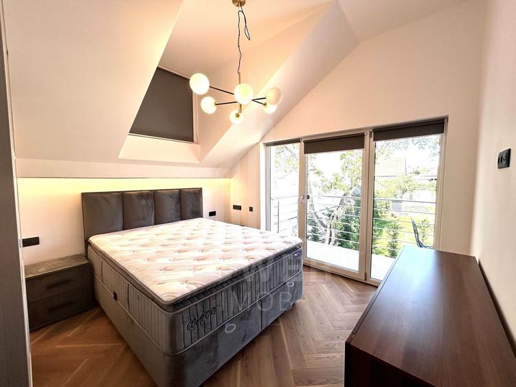 Apartament cu 3 camere decomandat, mobilat în Turnișor