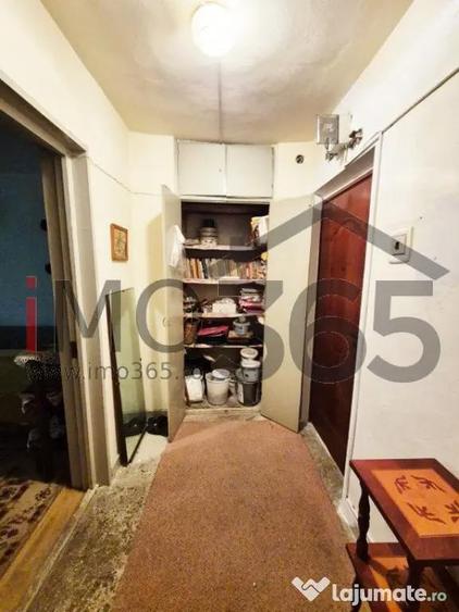 Apartament cu 2 camere decomandat în Craiovei