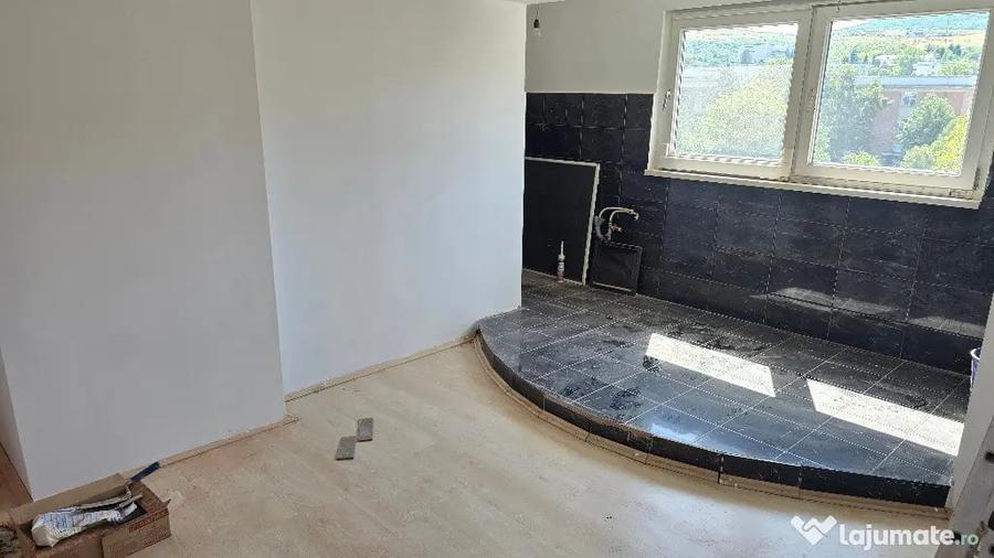 Vand apartament cu 2 camere decomandat Deva, zona Eminescu (Politie) - 6