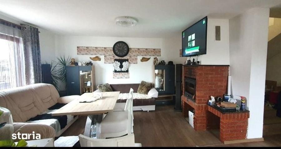 Casa singur in curte 216000 - 5