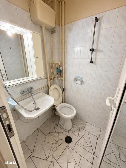 Garsonieră decomandată în Complex Studențesc