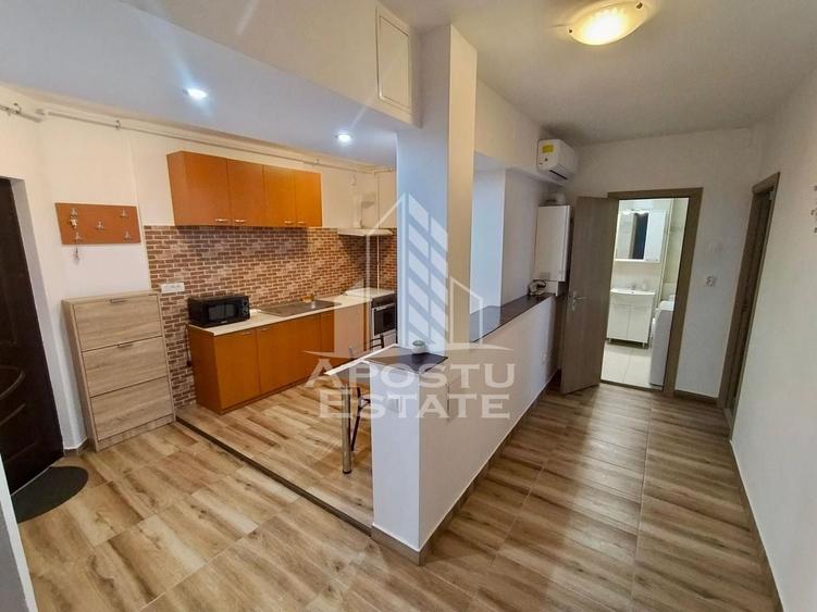 Apartament cu 3 camere decomandat, mobilat în Circumvalațiunii