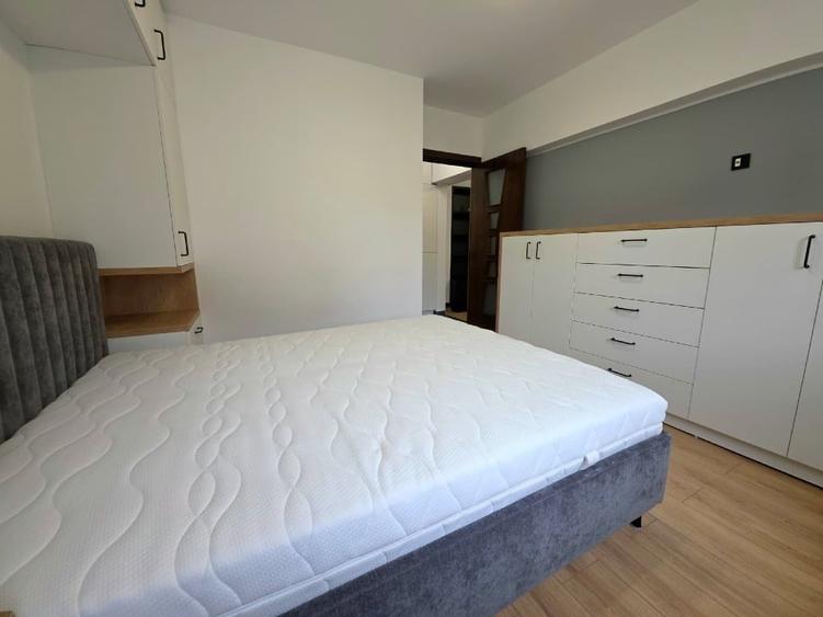 Apartament cu 2 camere semidecomandat, mobilat în Crângași