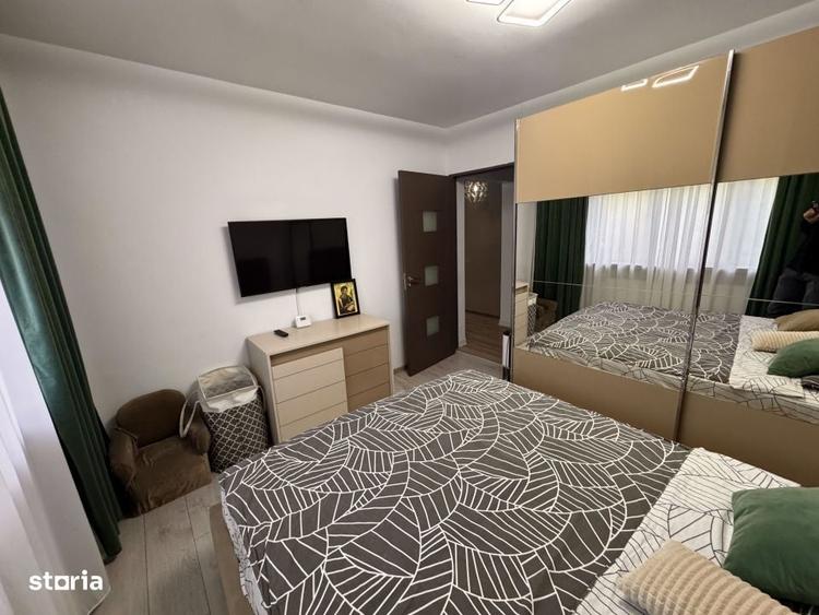 Apartament cu 2 camere decomandat în Rovine