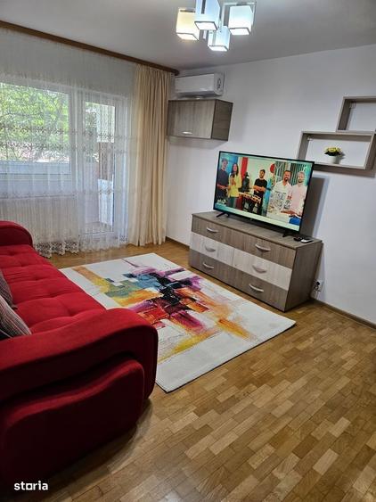 Apartament cu 2 camere semidecomandat, mobilat în Lujerului