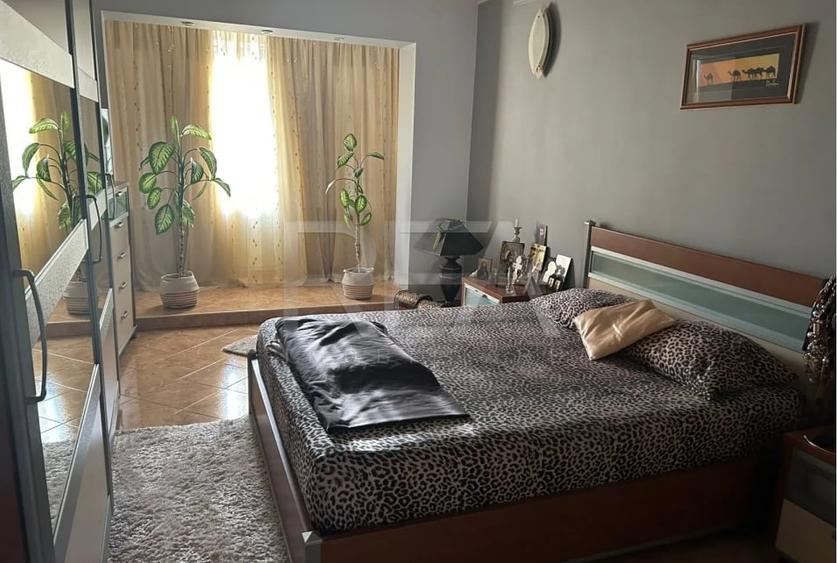 Apartament cu 3 camere decomandat, mobilat în Dristor
