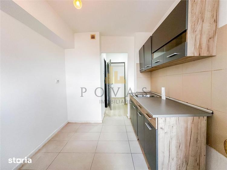 Apartament cu 3 camere decomandat în Obor