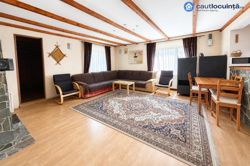 Casă cu 5 camere cu Teren 300 Mp în Trăisteni