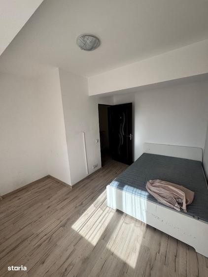 Casă cu 3 camere în Prelungirea Ghencea