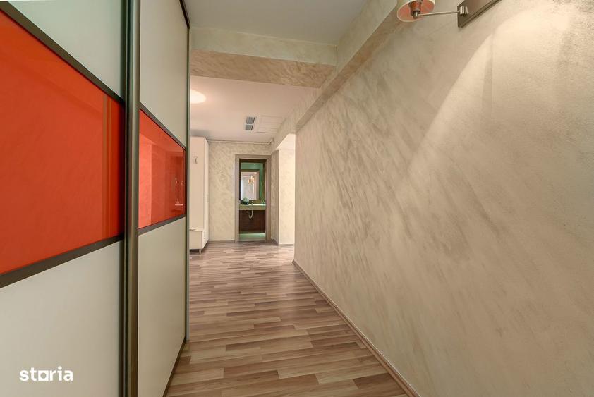 Apartament cu 3 camere decomandat, mobilat în Vitan