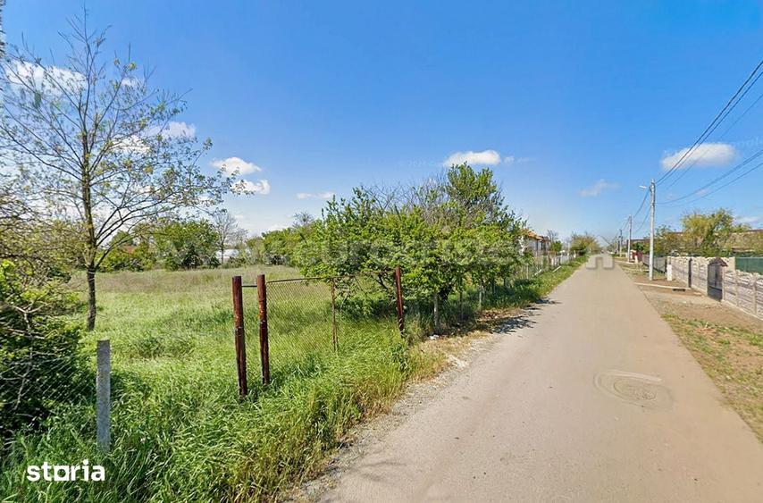 Casă cu 2 camere cu Teren 1759 Mp în Pecineaga