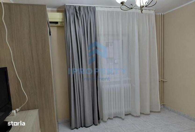 Apartament cu 3 camere decomandat în Nerva Traian