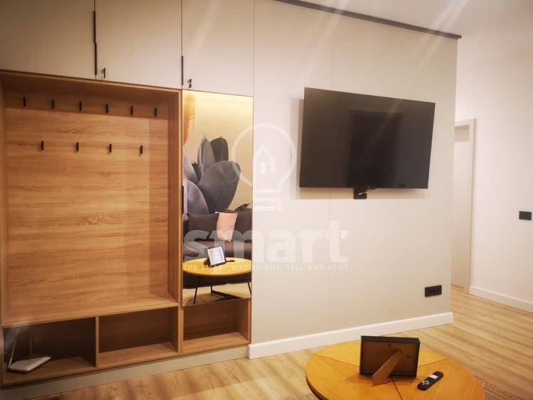 Apartament cu 3 camere semidecomandat, mobilat în Grigorescu