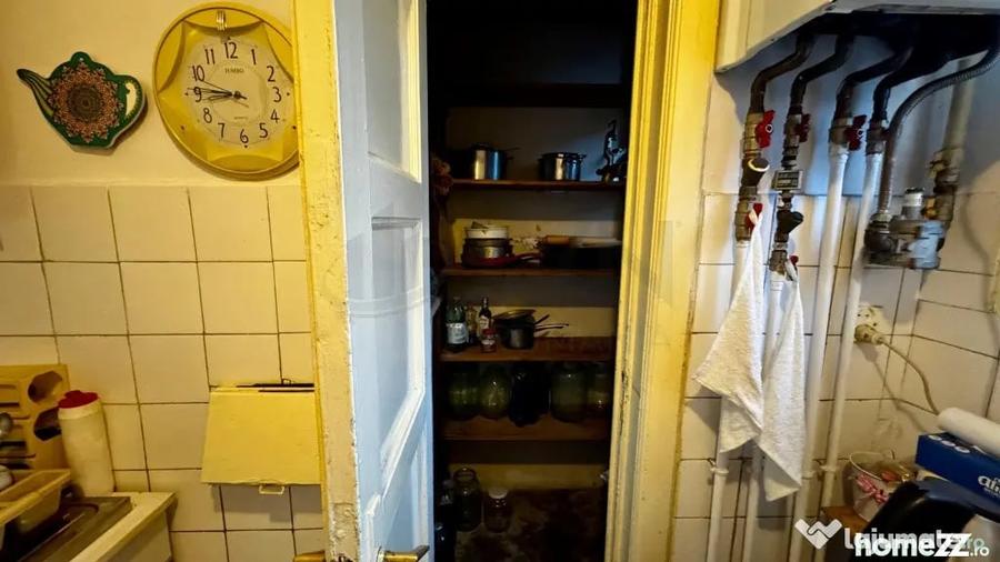 Apartament cu 2 camere decomandat în Ferentari