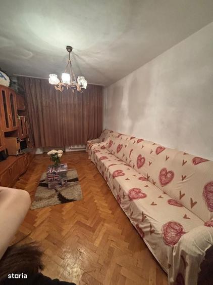 Apartament cu 2 camere decomandat în Trivale