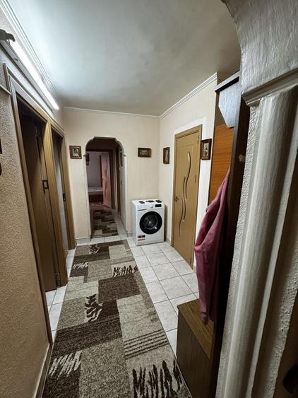 Apartament cu 2 camere decomandat în Găvana