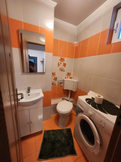 Apartament cu 3 camere în Viilor