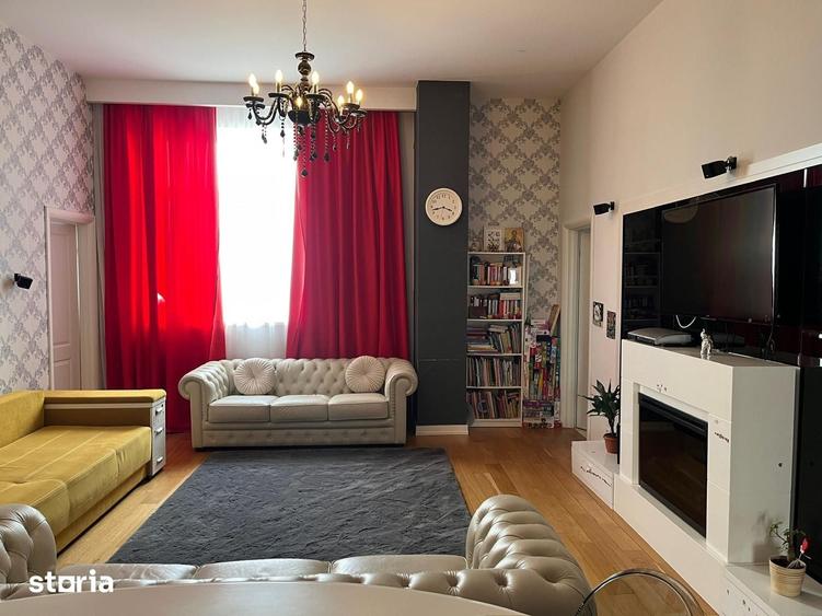 Apartament cu 3 camere decomandat în Văcăresti