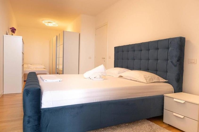 Apartament cu 3 camere decomandat, mobilat în Central