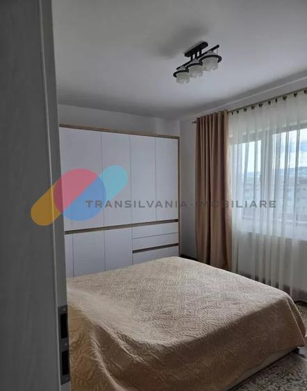 Casă individuală cu 4 camere cu Canalizare în Iris
