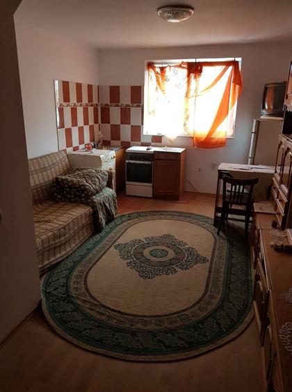 Garsonieră semidecomandată în Bartolomeu