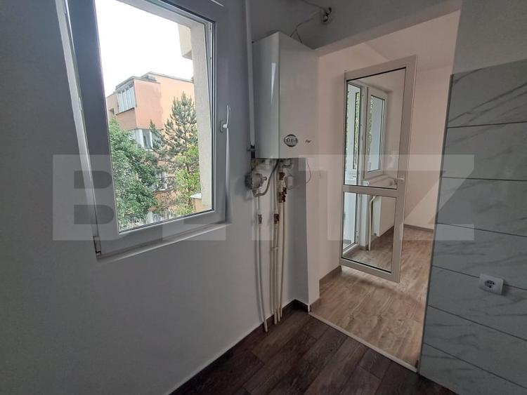 Apartament cu 3 camere decomandat în Dâmbu Pietros