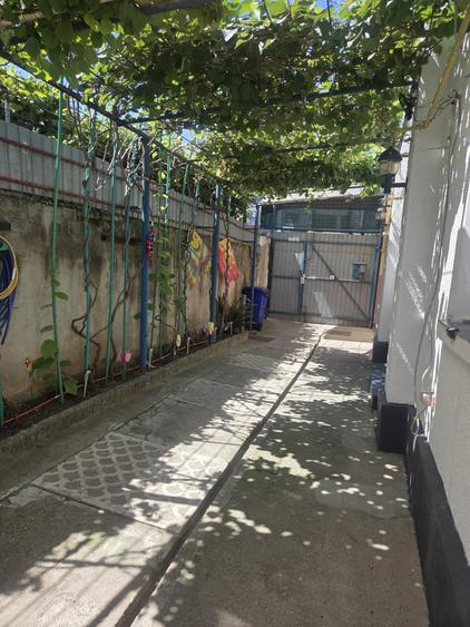 Casă individuală cu 3 camere cu Canalizare în Iancului