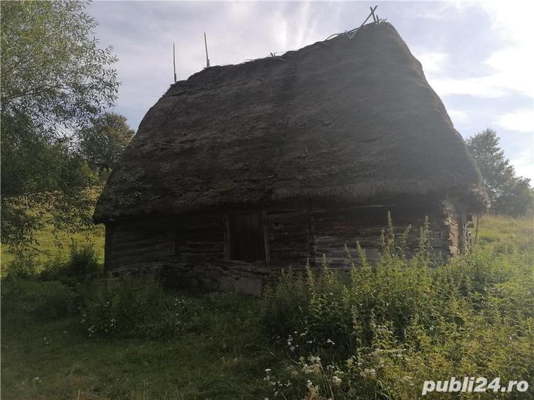 Casă cu 2 camere în Petrila