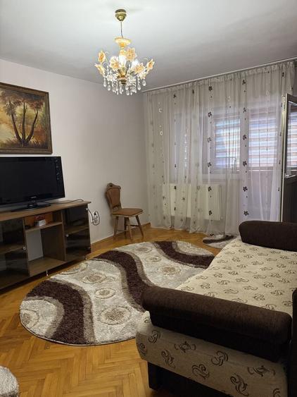 Apartament cu 2 camere decomandat în Ultracentral