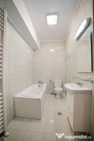 Apartament cu 2 camere semidecomandat în Ferentari