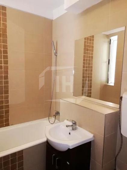 Apartament cu 2 camere semidecomandat, mobilat în Gheorgheni