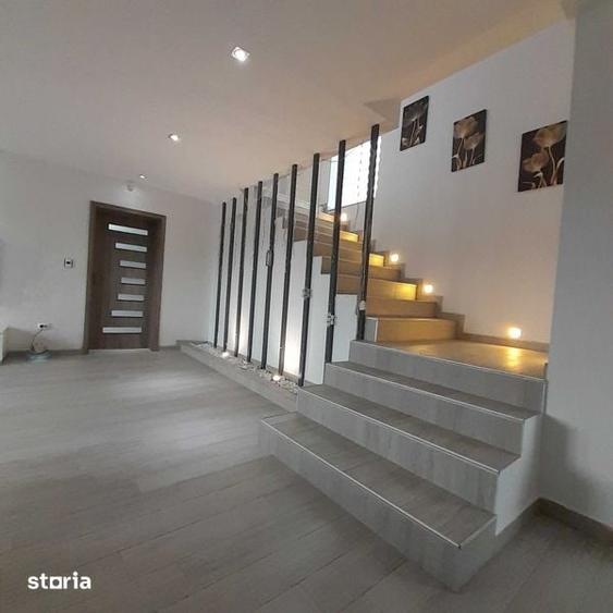 Casă cu 4 camere cu Teren 190 Mp în Apahida