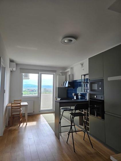 Apartament cu 2 camere semidecomandat în Florești