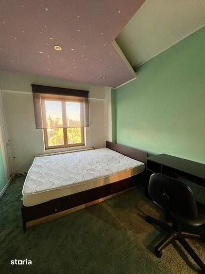 Apartament cu 4 camere în Ultracentral