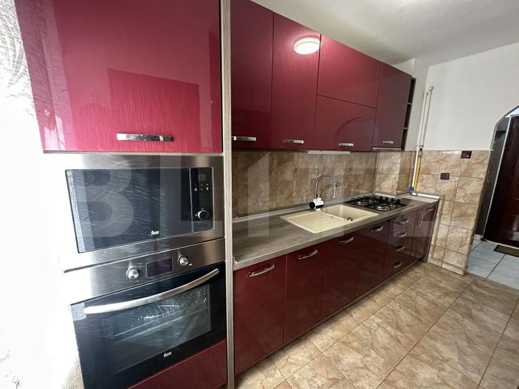 Apartament cu 2 camere decomandat, mobilat în Careiului