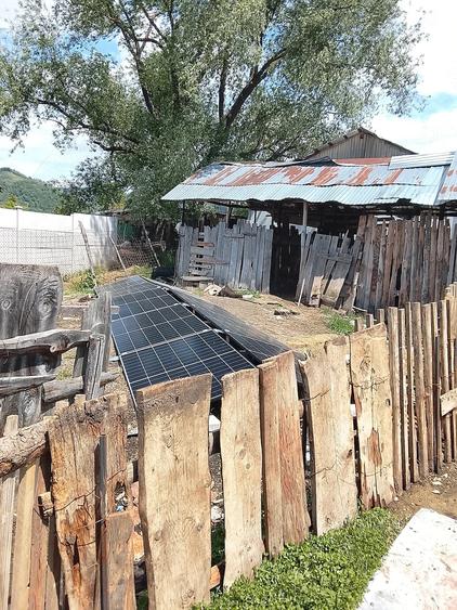 Casă cu 2 camere cu Teren 460 Mp în Marga