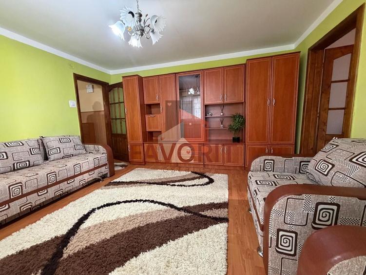 Apartament cu 2 camere semidecomandat, mobilat în Simion Bărnuțiu