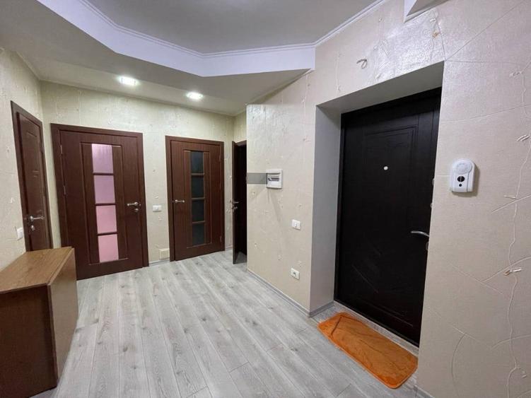 Apartament cu 2 camere decomandat în Moșilor