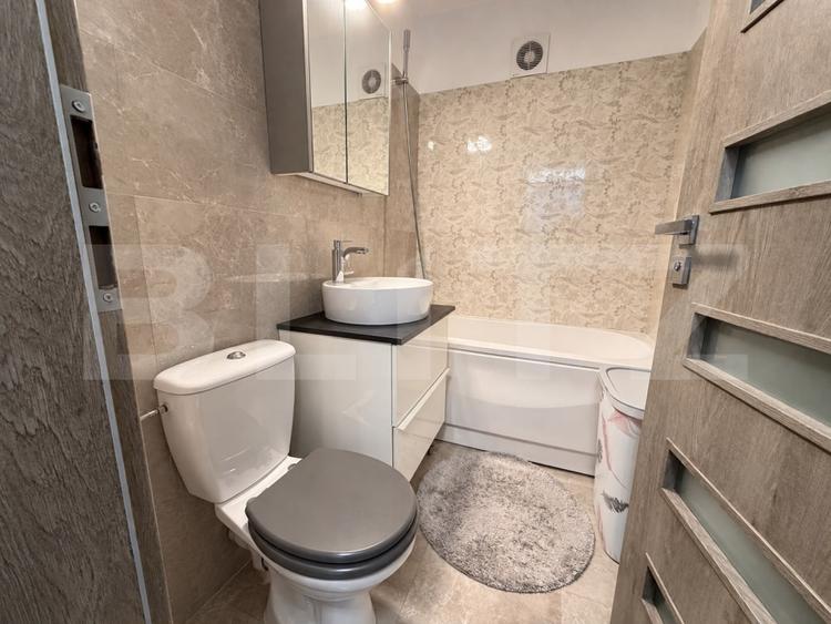 Apartament cu 2 camere semidecomandat, mobilat în Ultracentral