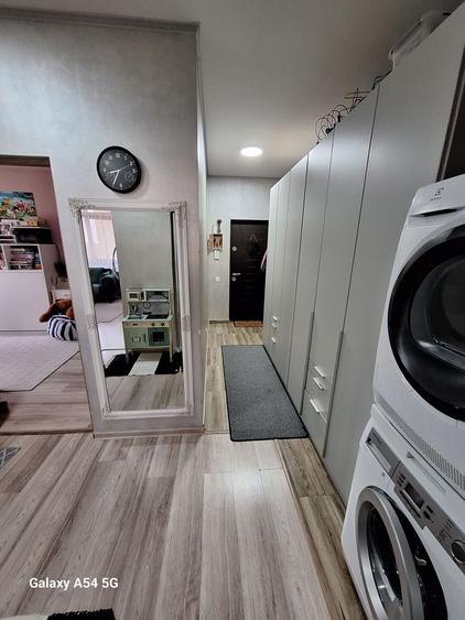 Apartament cu 2 camere decomandat în Florești