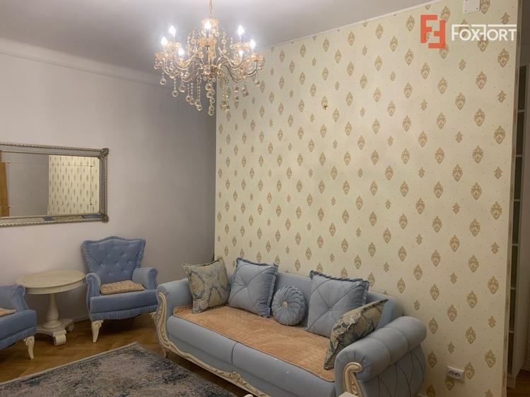 Apartament cu 3 camere, parter inalt - Central - 1