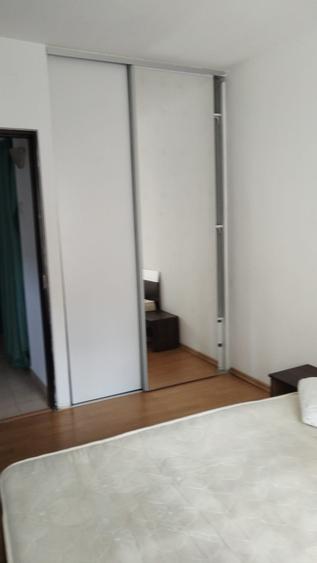 Apartament cu 3 camere decomandat, mobilat în Titulescu