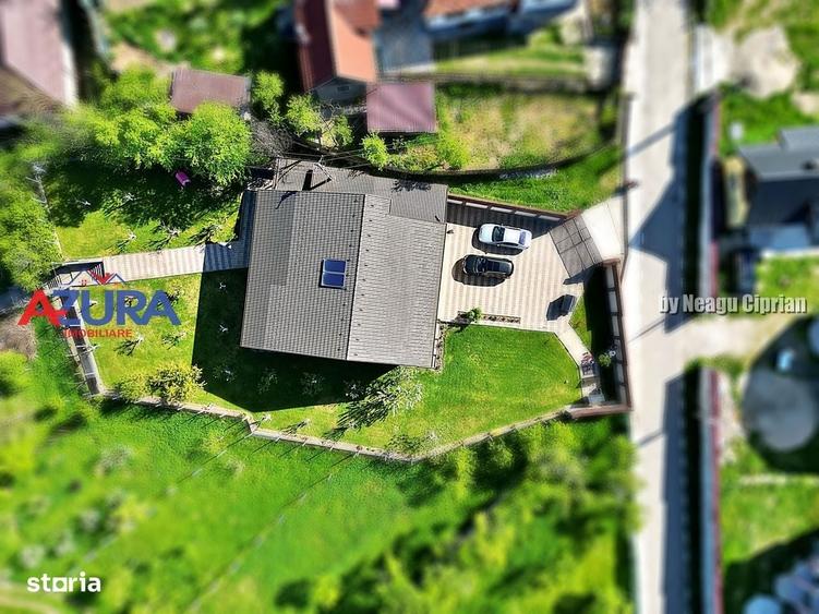 Casă cu 4 camere în Bucșenești