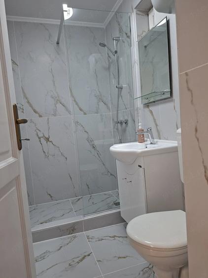 Inchiriez Apart 2 camere, complet renovat, zona Piata Cibin - 3