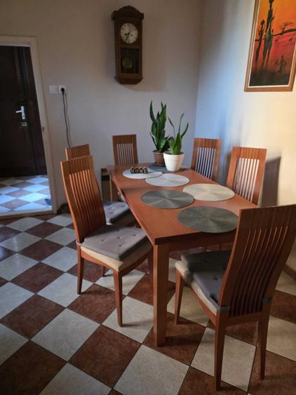 Apartament cu 3 camere semidecomandat în Central