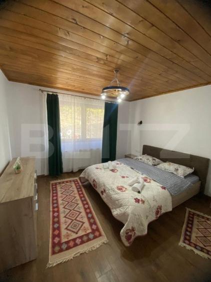 Casă cu 5 camere cu Canalizare în Colibița